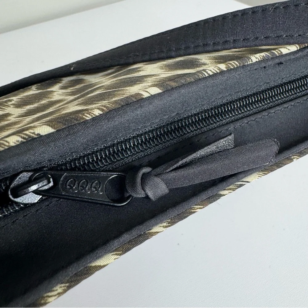 Kathy Ireland Y2K Vintage‎ Animal Print Leopard Neutral Shoulder Bag Nylon